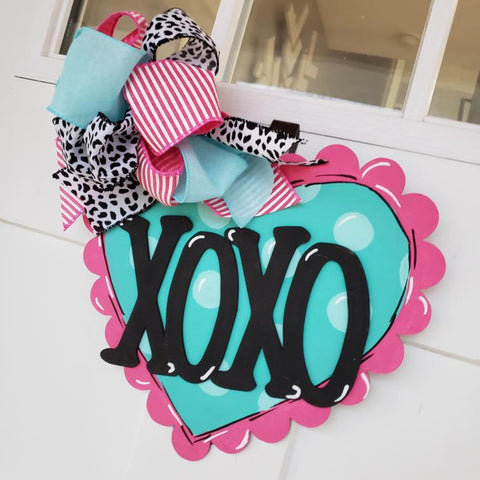 Scalloped Heart XOXO Valentine Door Hanger - BLANK